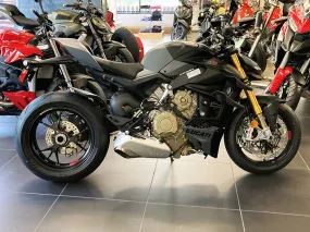 2024 Ducati Streetfighter V4 S - Grey Nero