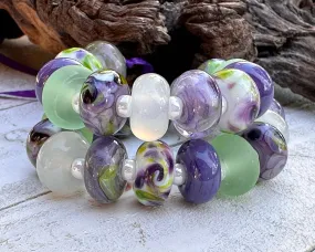 25 Wisteria Blooms Purple Lampwork Beads Set SRA