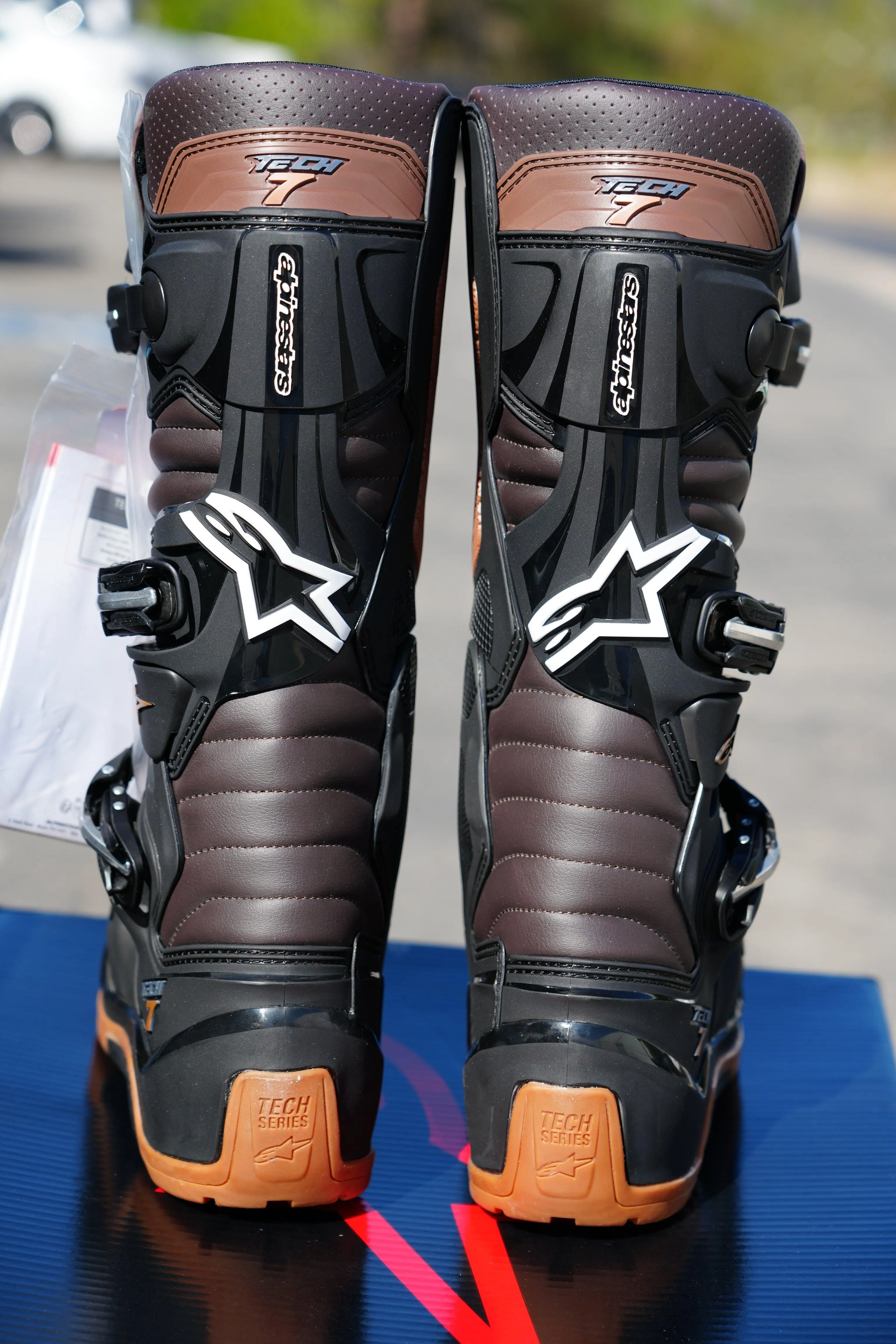 Alpinestars Tech 7 Enduro Black/Dark Brown Boots