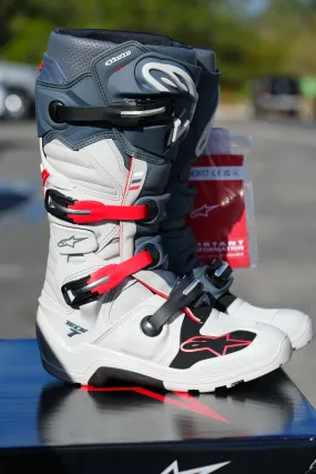 Alpinestars Tech 7 Enduro Boots - Light Gray/Dark Gray/Bright Red - CLOSEOUT