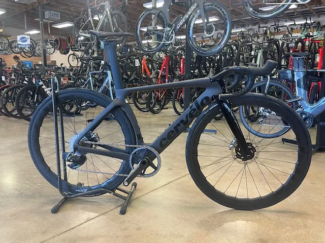 Cervelo S5 1x Sram Red AXS 12 Speed Zipp 353 NSW