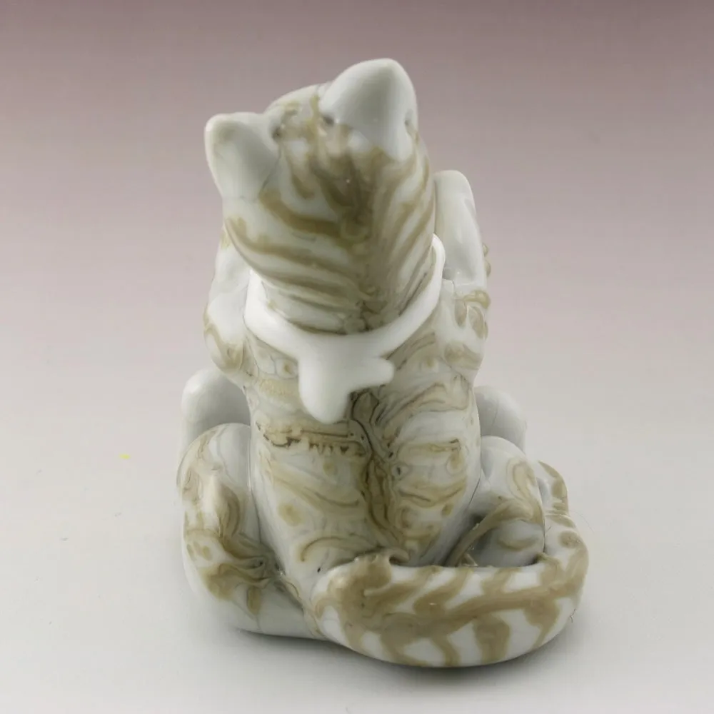 Cheeseburger Kitty Sculpture