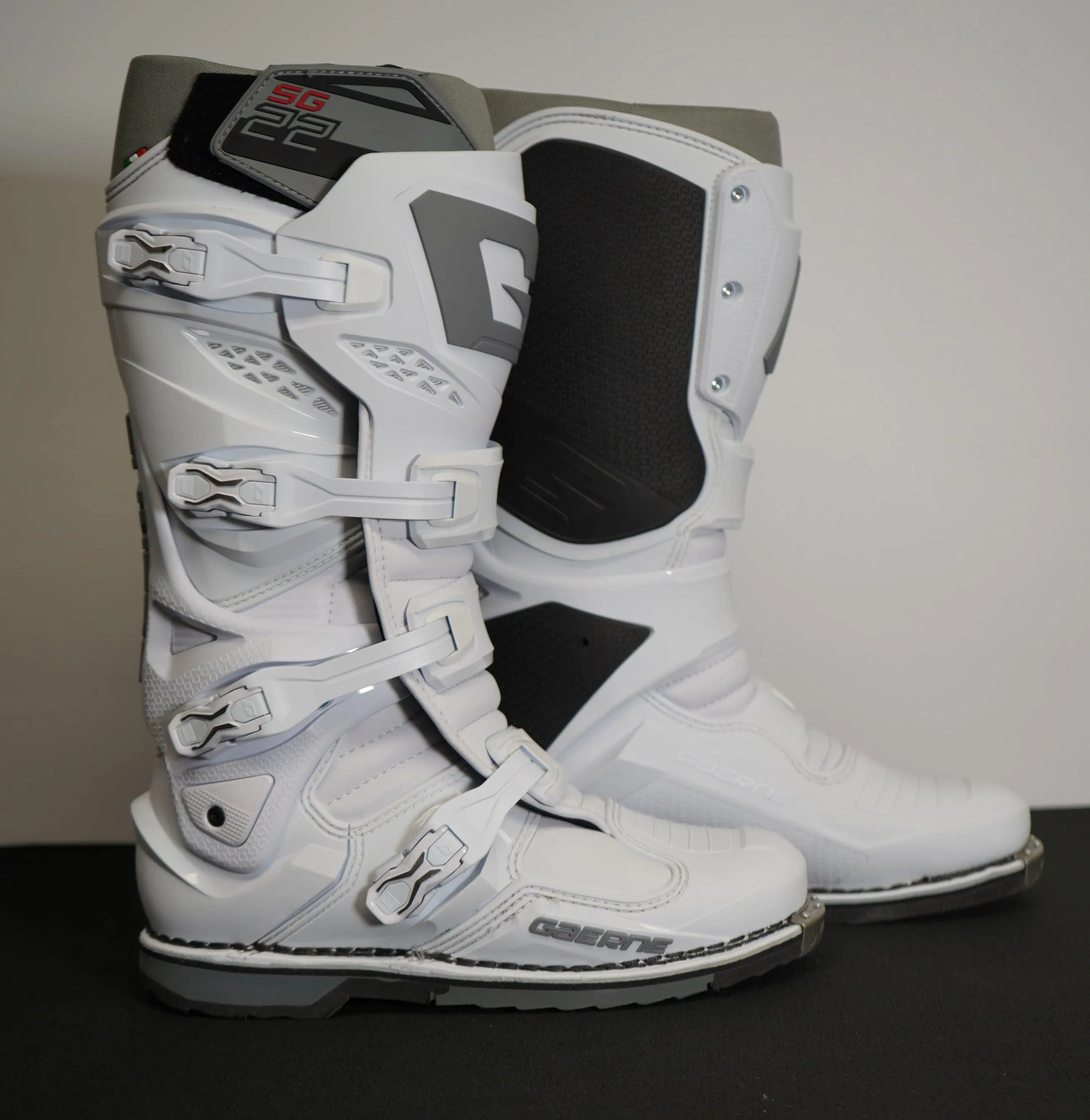 Gaerne SG-22 Boots - White