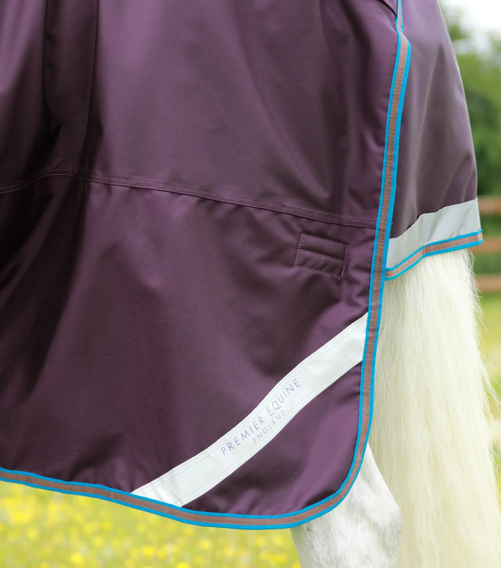Premier Equine Titan 200g Turnout Rug with Snug Fit Neck Cover