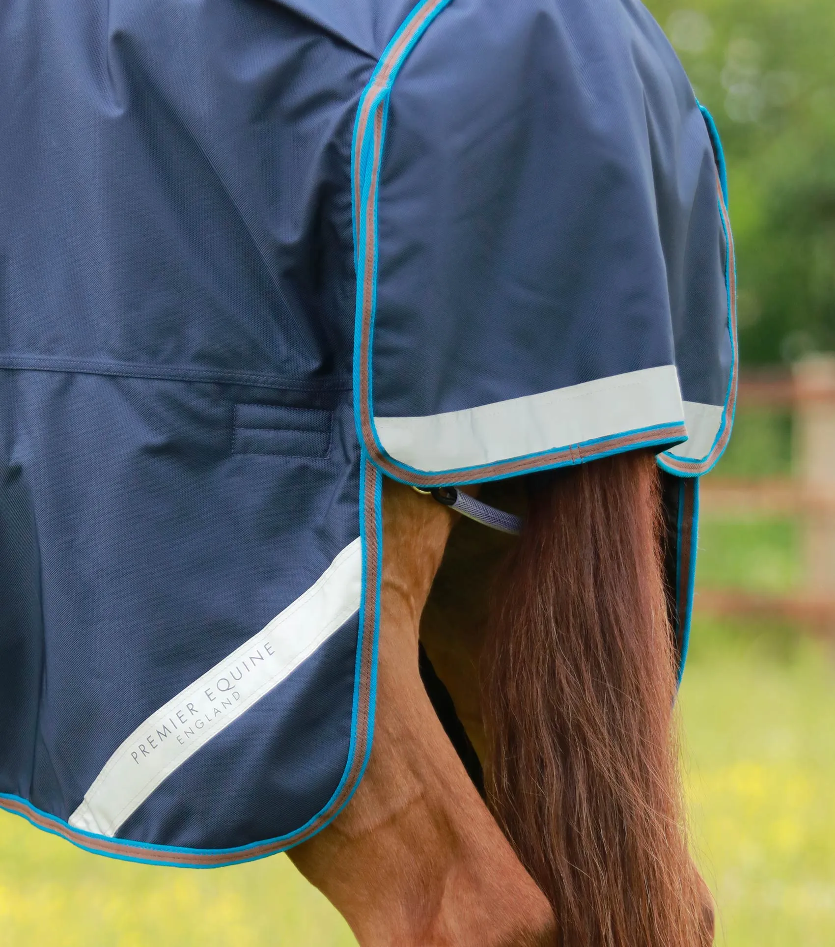 Premier Equine Titan 200g Turnout Rug with Snug Fit Neck Cover