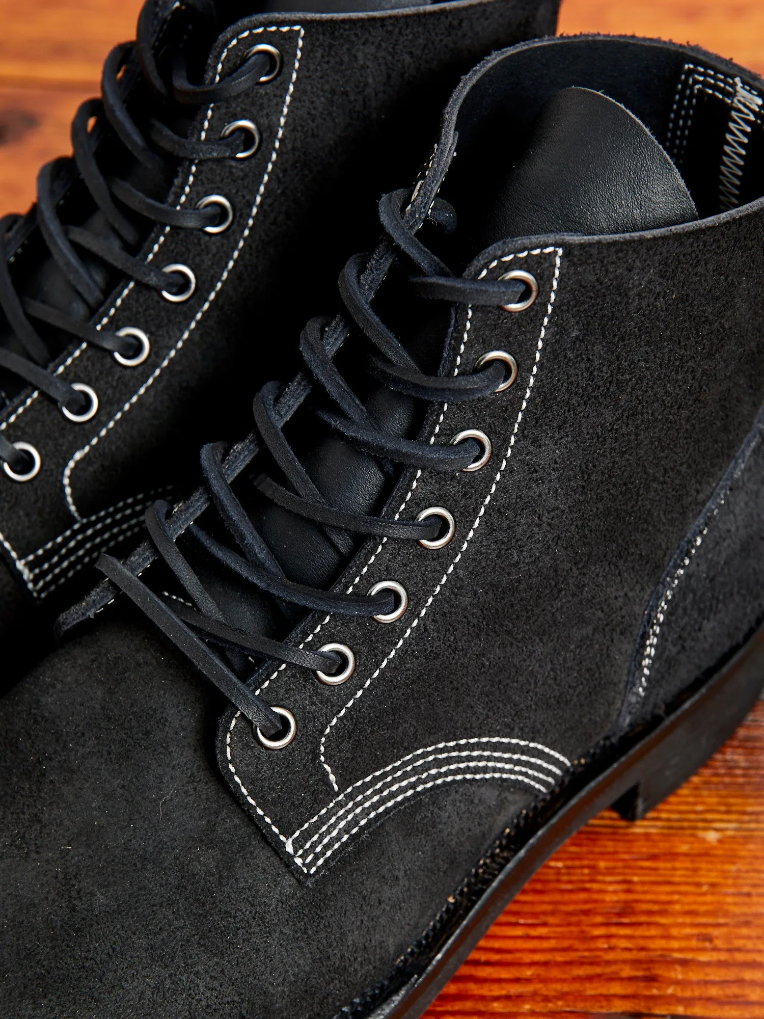 The Boondocker Boot 2030 in Black Rough-Out