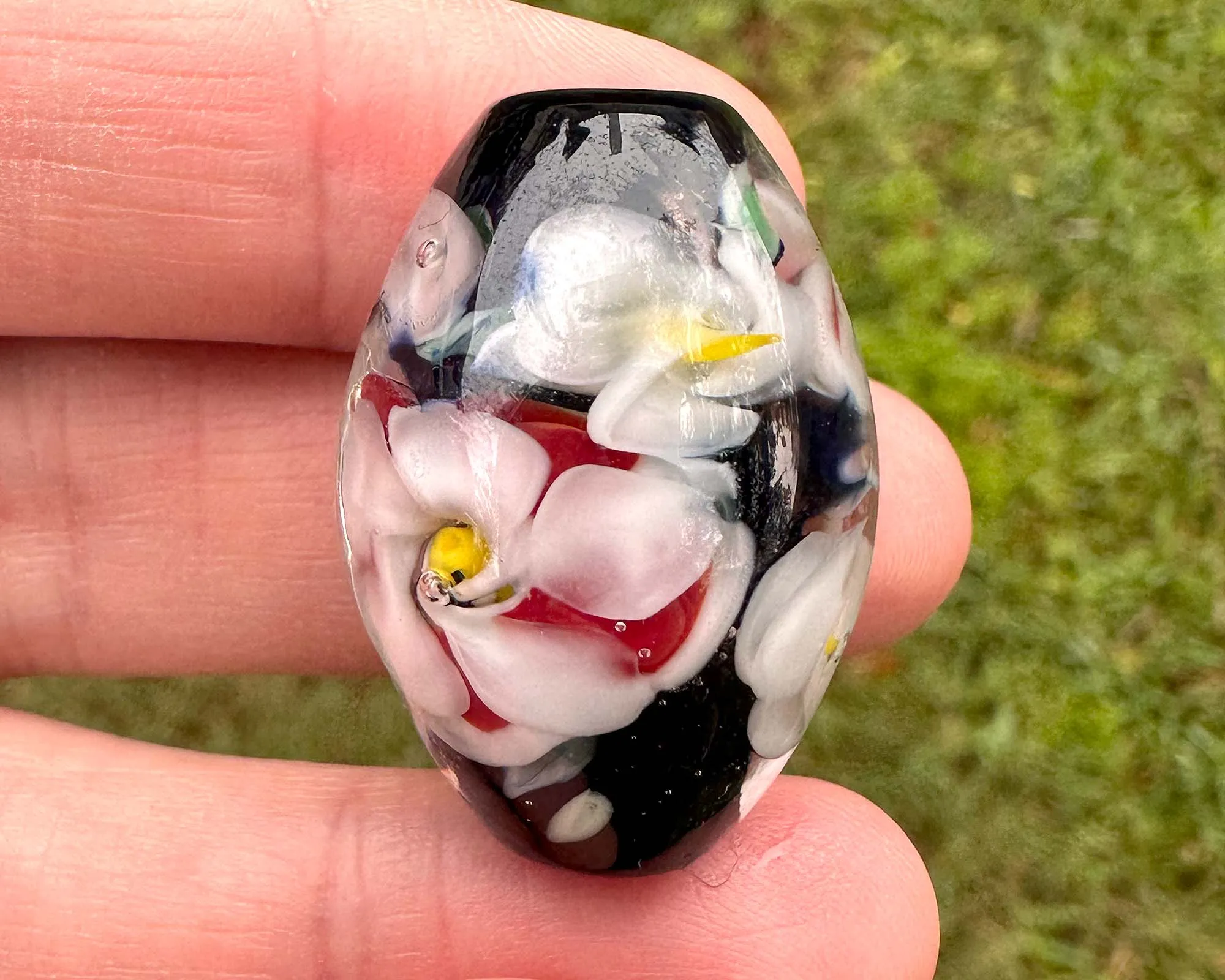 White & Red Floral Lampwork Focal Bead SRA